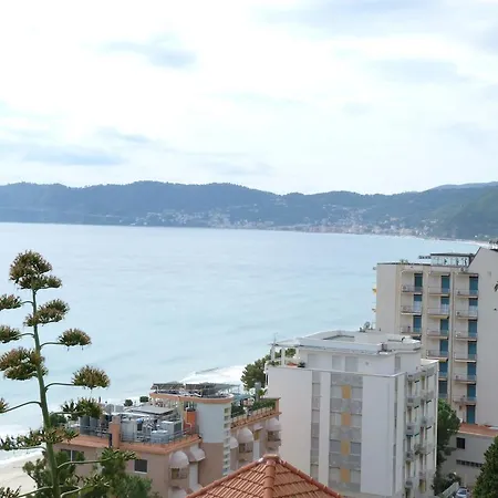 Levante *